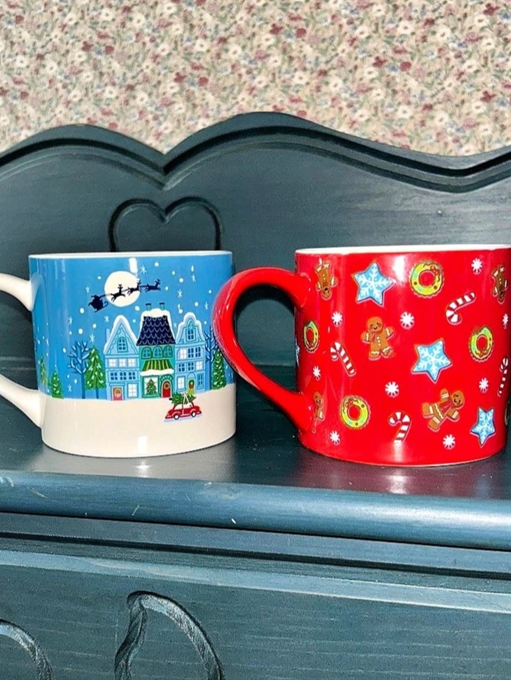 Holiday Christmas Mugs Red & Blue Set